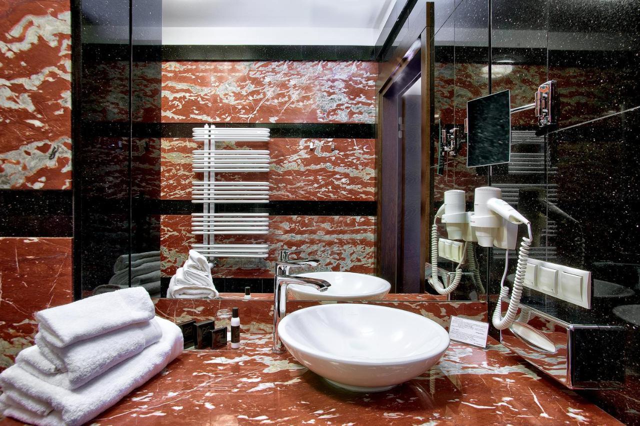 Boutiquehotel Aristo เบียวิสตอก ภายนอก รูปภาพ
